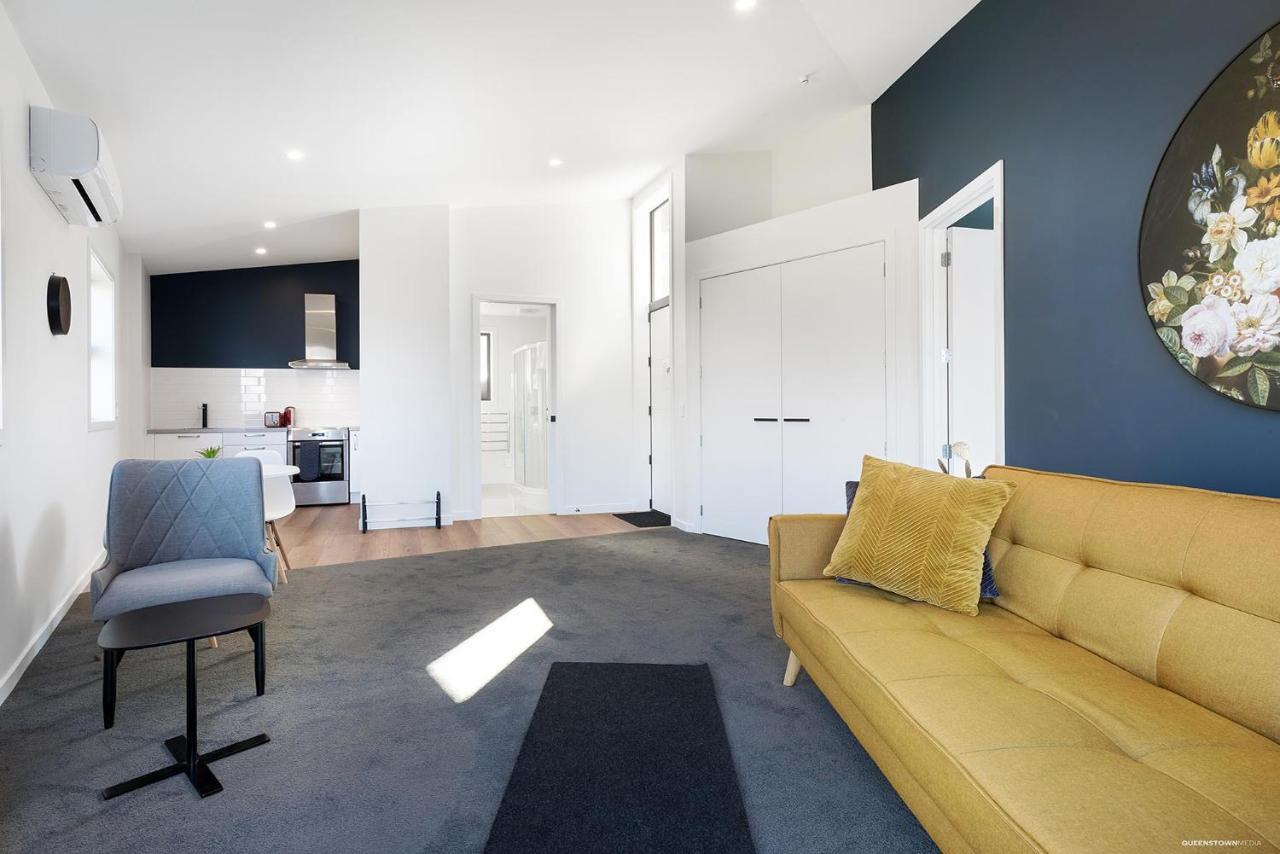 Brand New One Bedroom Apartment Κουίνσταουν Εξωτερικό φωτογραφία